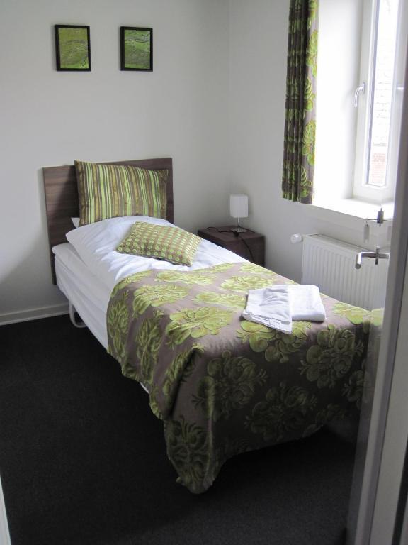 Turisthotellet Oksbøl Zimmer foto