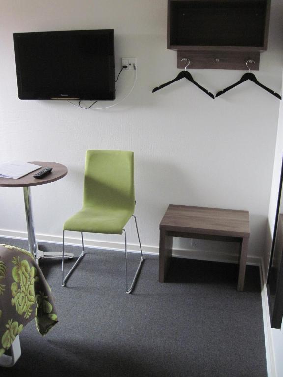 Turisthotellet Oksbøl Zimmer foto